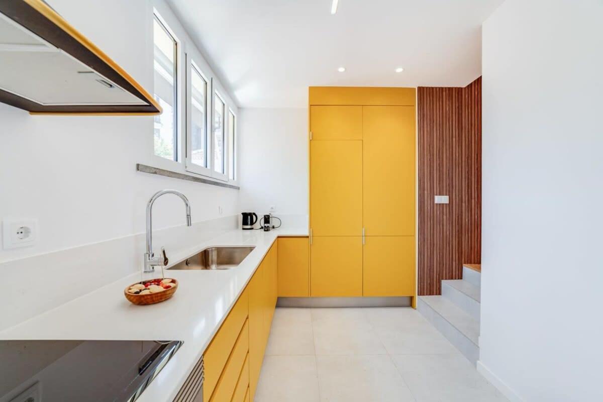 Cozy Coastal Getaway 3Br Apartment In Estoril Ngoại thất bức ảnh