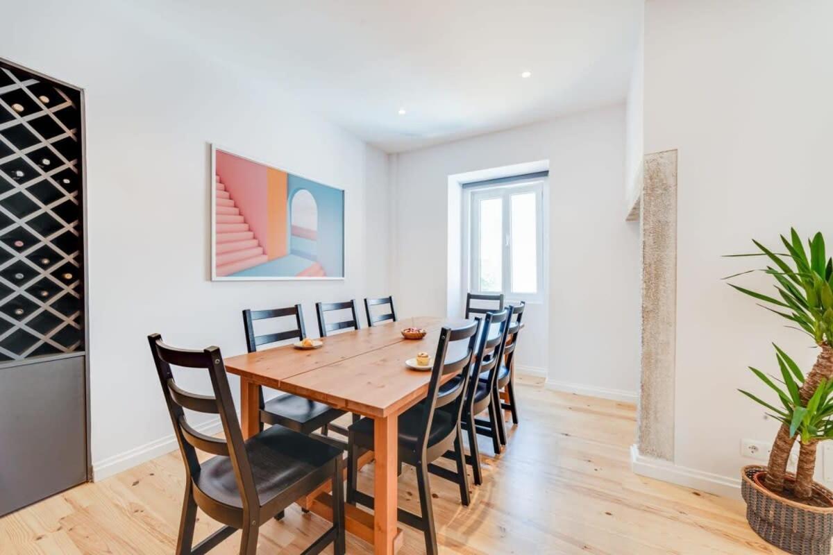 Cozy Coastal Getaway 3Br Apartment In Estoril Ngoại thất bức ảnh
