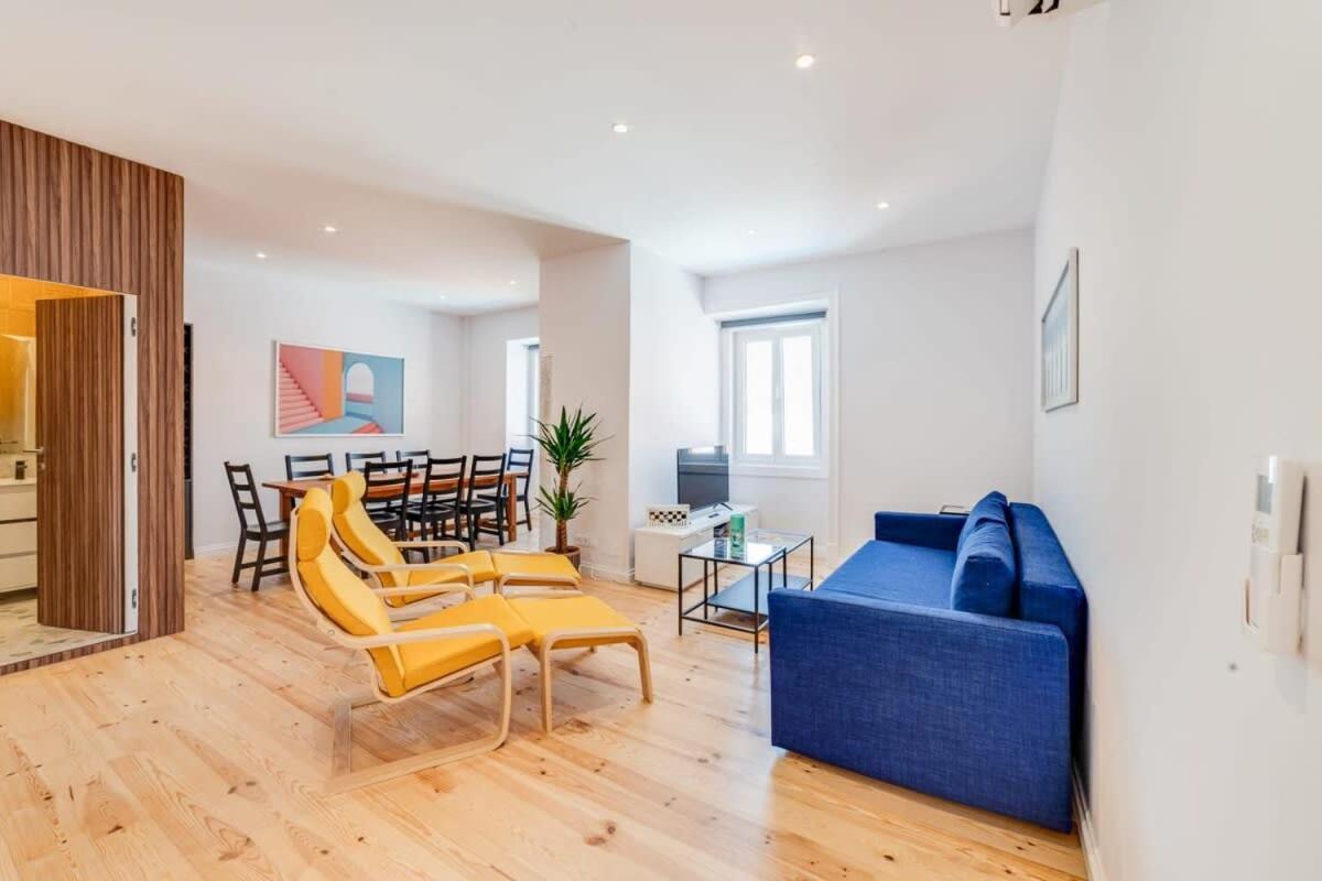 Cozy Coastal Getaway 3Br Apartment In Estoril Ngoại thất bức ảnh