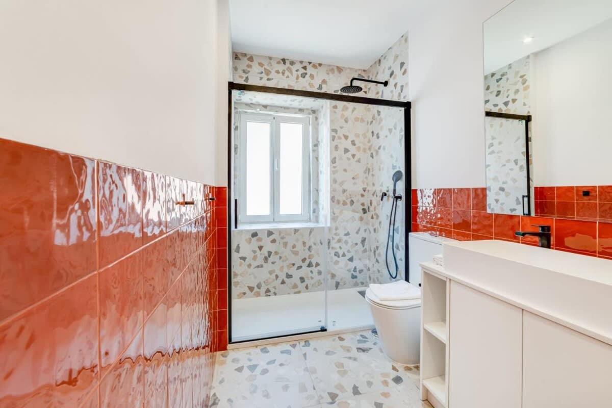 Cozy Coastal Getaway 3Br Apartment In Estoril Ngoại thất bức ảnh